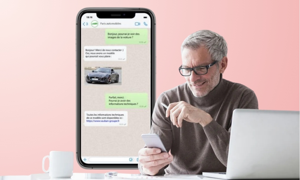 Interface de ChatGPT affichée sur un smartphone, illustrant les possibilités d'intégrer de la publicité sur ChatGPT pour les utilisateurs mobiles.